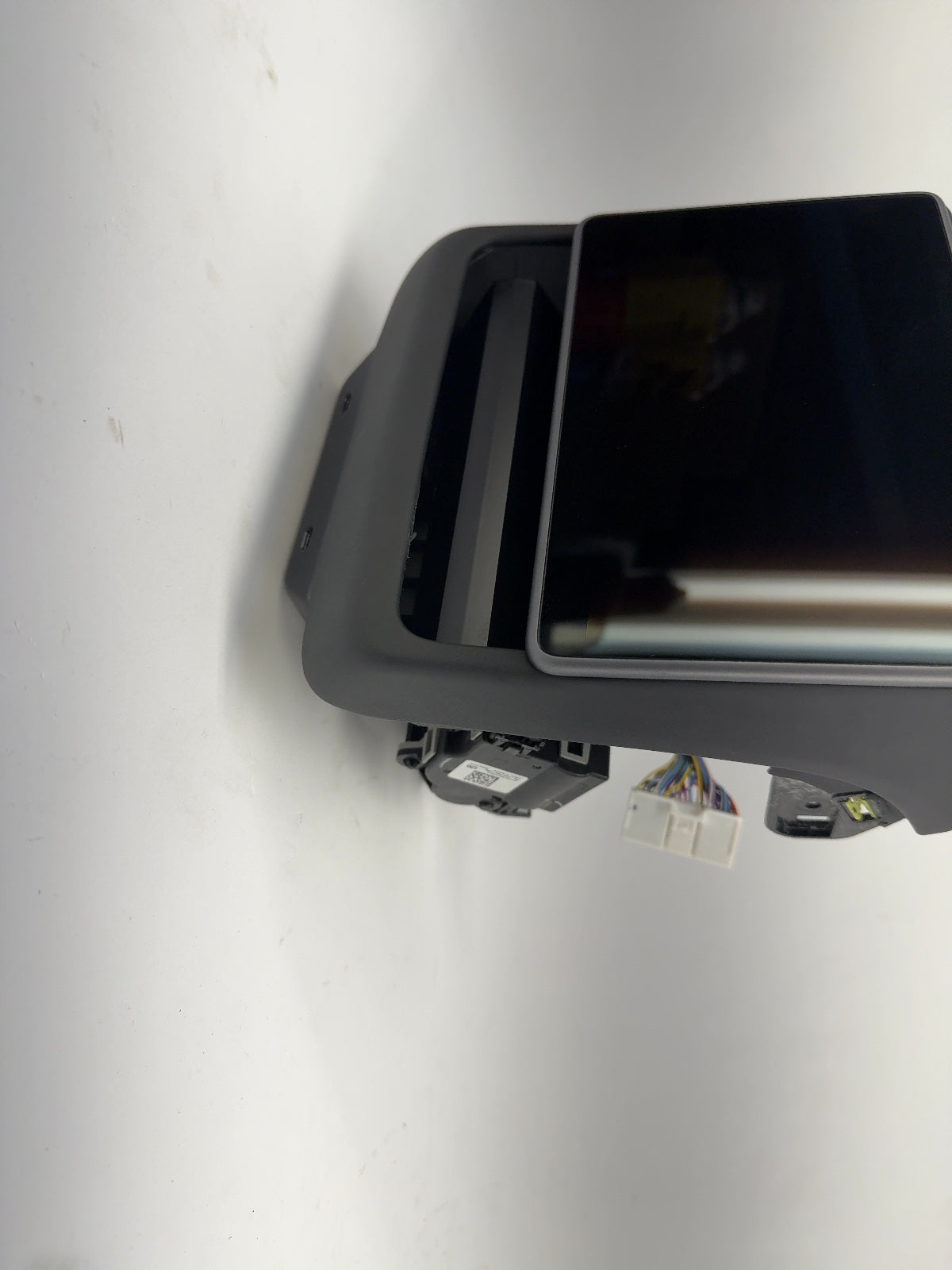 2024 Tesla Model 3 Highland Rear Display 1875931-00-C