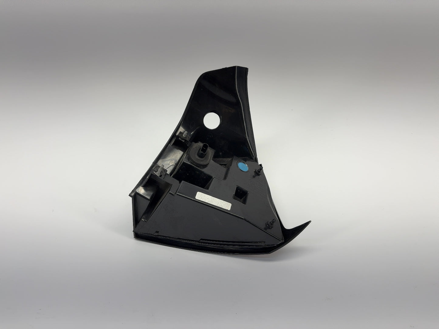 2021-2023 Tesla Model 3 Tail Lamp Rear Bodyside Left 1077397-00-H