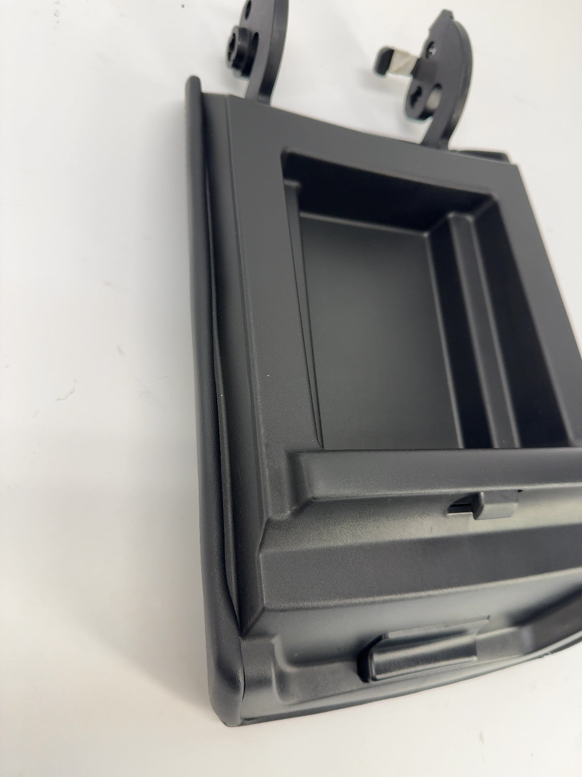 2023-2025 Tesla Model Y Console Armrest 1861594-00-A