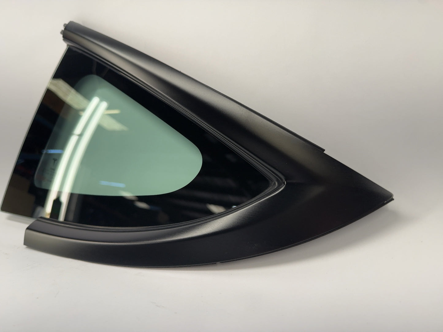 2021-2023 Tesla Model 3 Left Quarter Glass 1514978-01-C