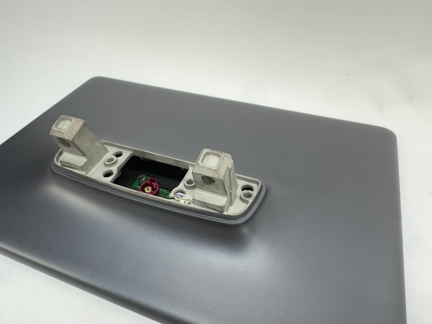 2020-2021 Tesla Model 3 Center Display 1089543-00-H