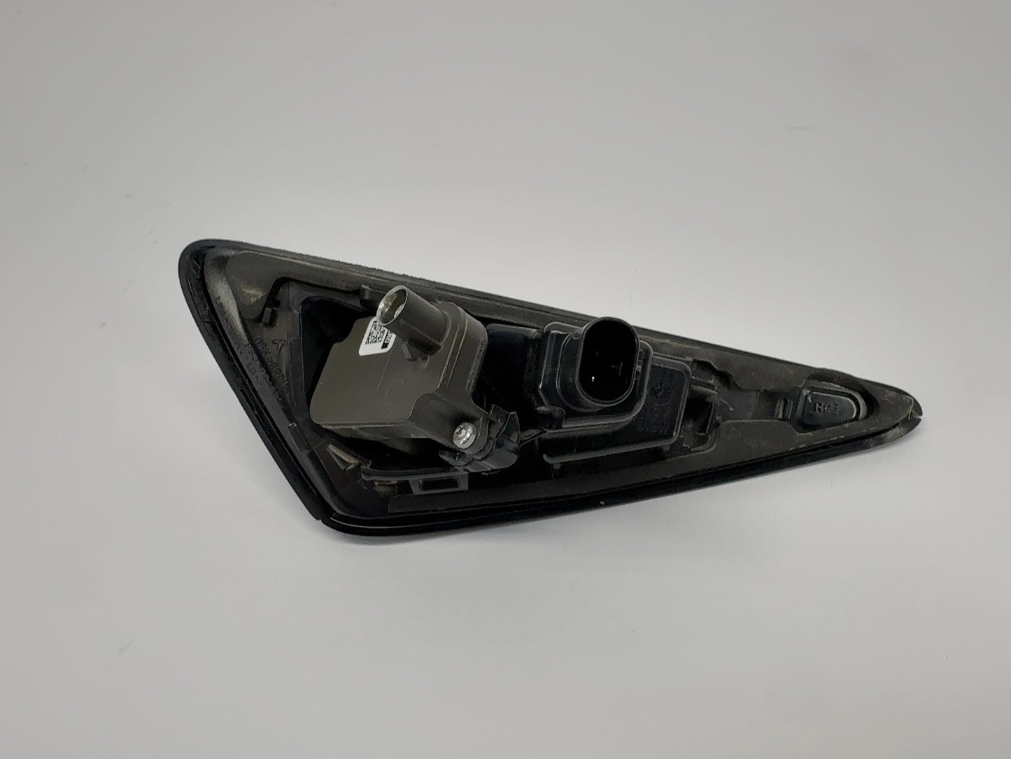 2026 Tesla Model Y Juniper Right Passenger Fender Repeater Camera 1820735-00-G