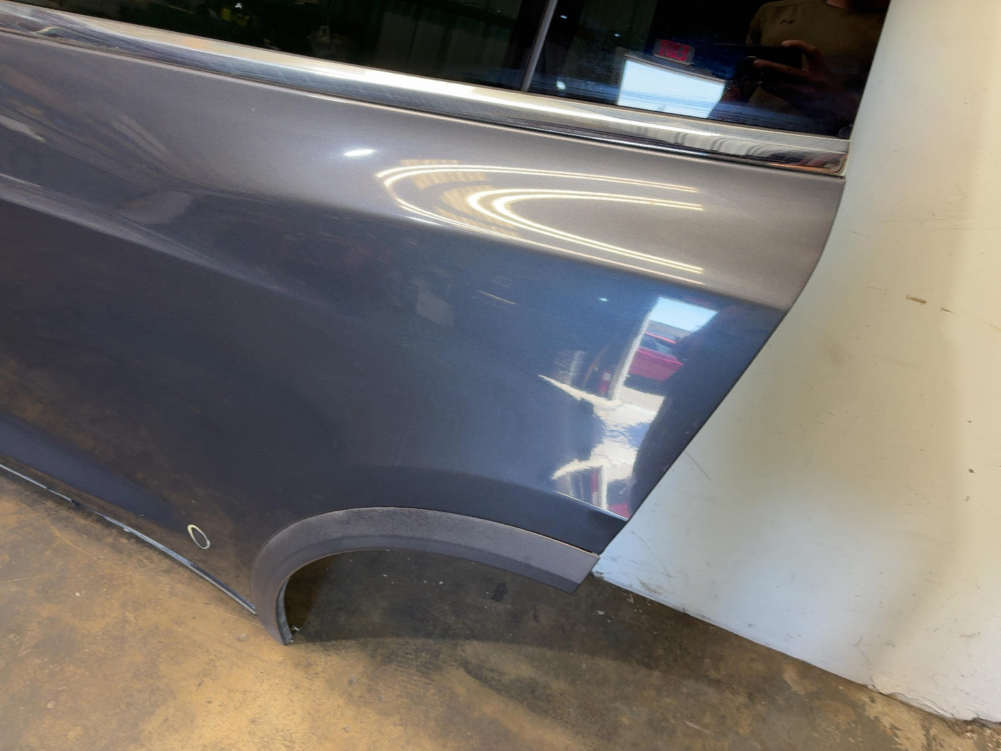 2016-2018 Tesla Model X Falcon Door Lower Left 1069537-E0-A