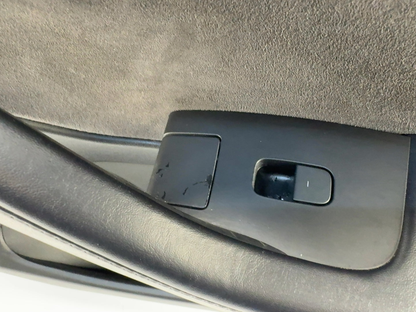 2021-2023 Tesla Model 3 Front Right Door Panel 1588127-01-D