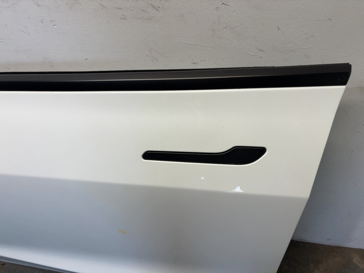 2018-2023 Tesla Model 3 Front Left Door Shell 1081421-E0-C