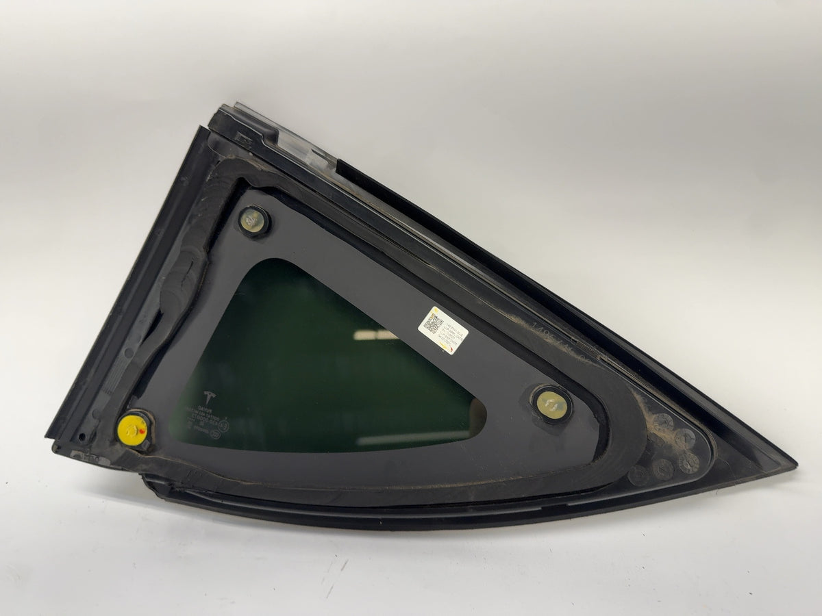 2021-2023 Tesla Model Y Right Quarter Glass 1495741-00-E