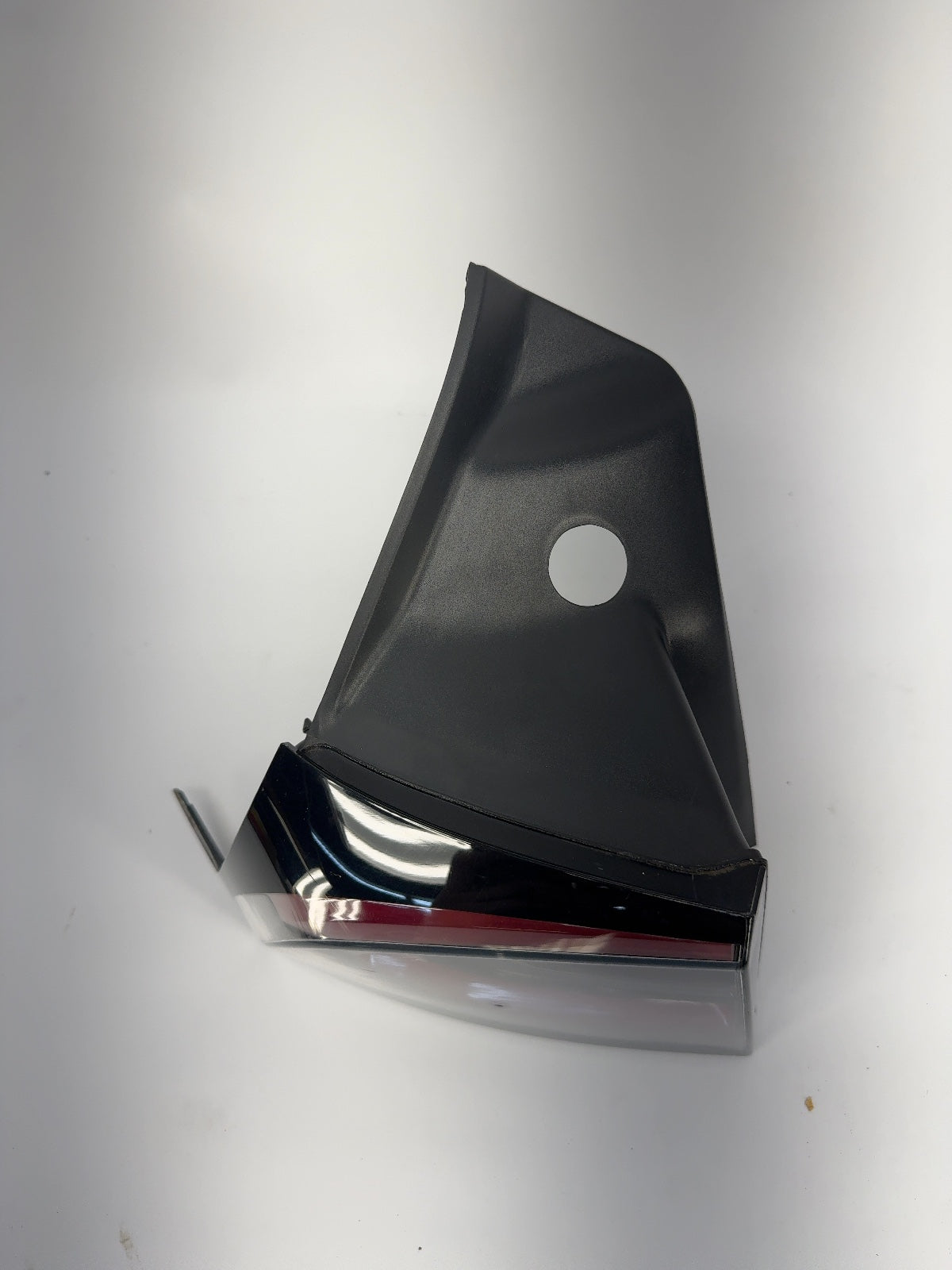 2021-2023 Tesla Model 3 Tail Lamp Rear Bodyside Right 1077398-00-H
