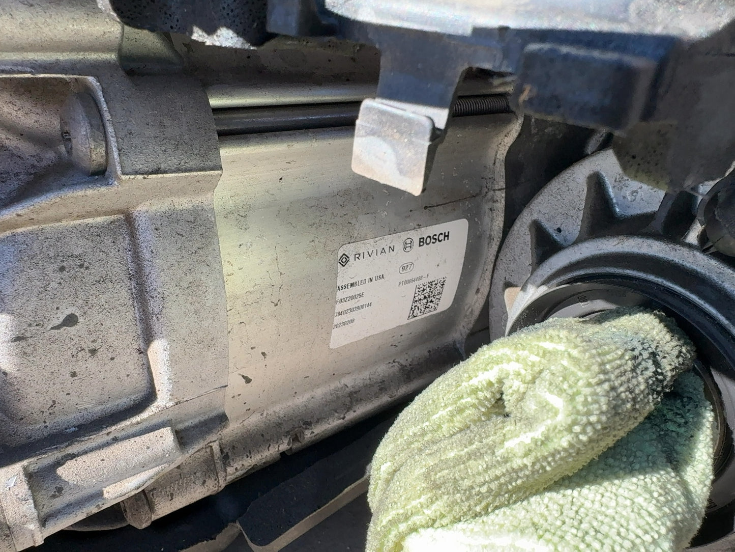 2023 Rivian R1S R1T Rear Drive Unit Quad Motor PT00054488-F