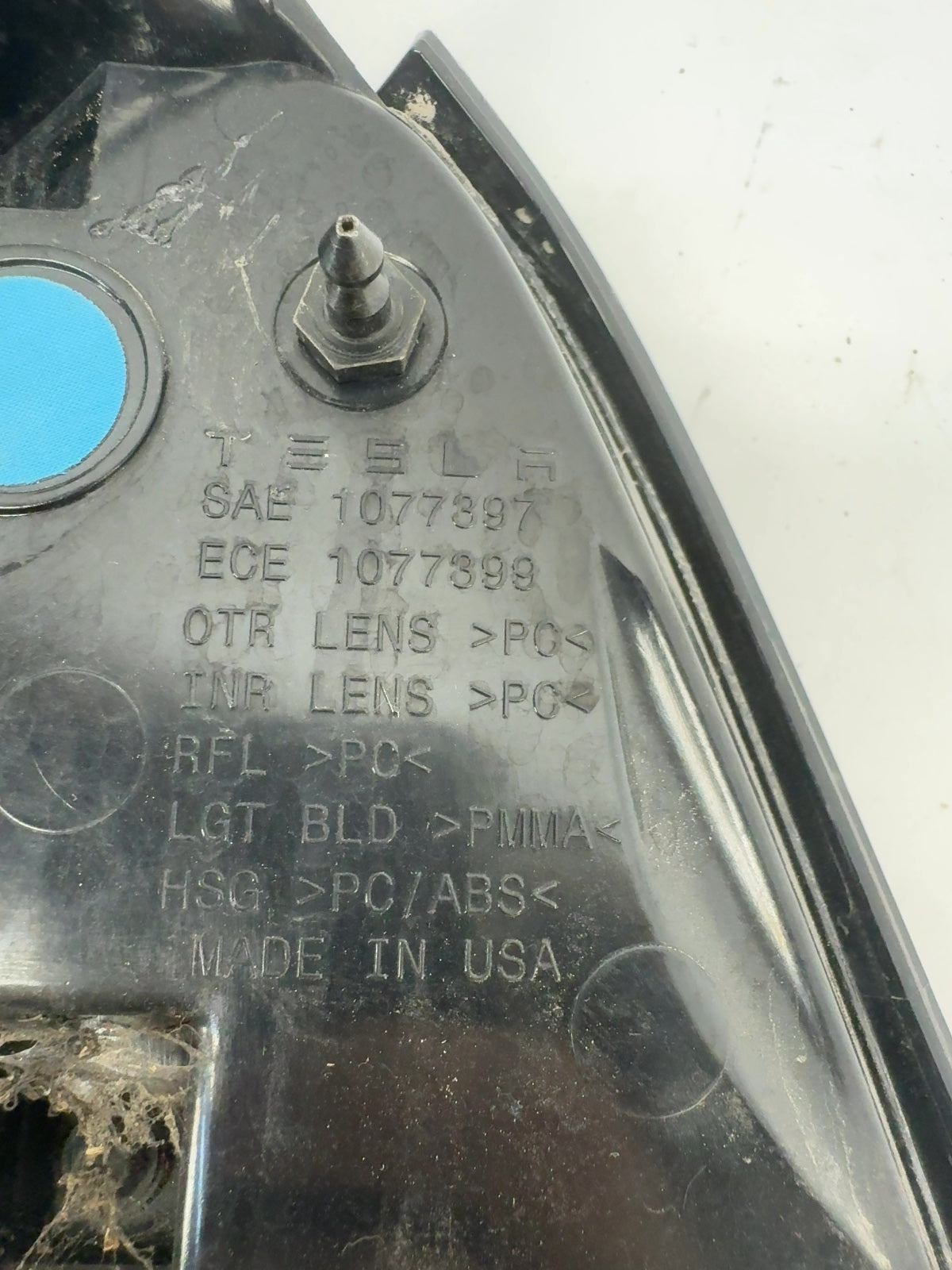 2019-2021 Tesla Model 3 Tail Lamp Rear Bodyside Left 1077397-00-G