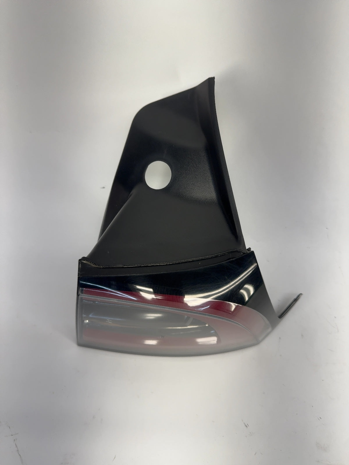 2018-2021 Tesla Model 3 Tail Lamp Rear Bodyside Right 1077398-00-F
