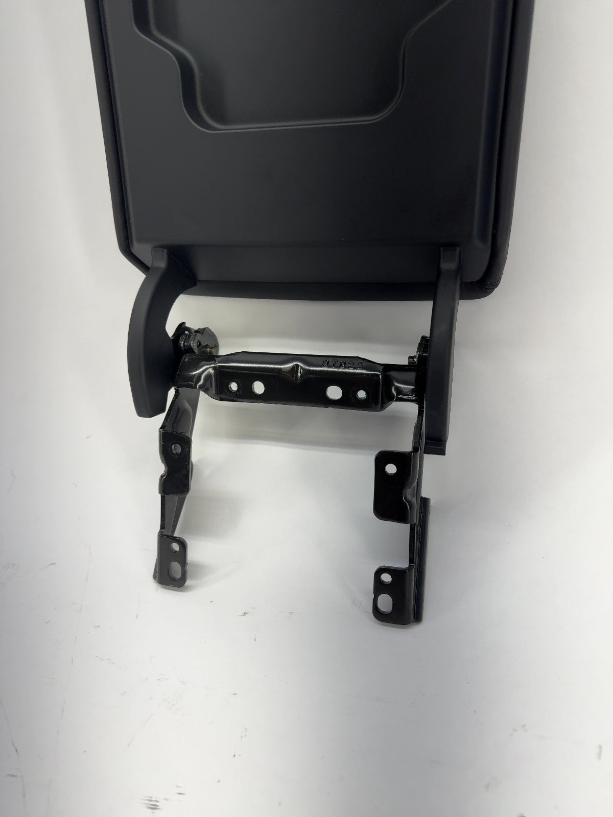 2025-2026 Tesla Model 3 Highland Console Armrest 1878977-24-D