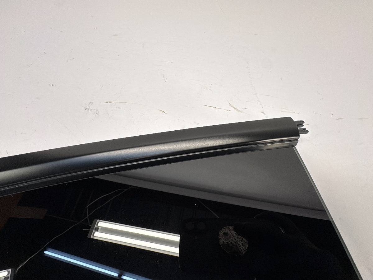 2021-2023 Tesla Model Y Right Quarter Glass Note 1495741-99-H