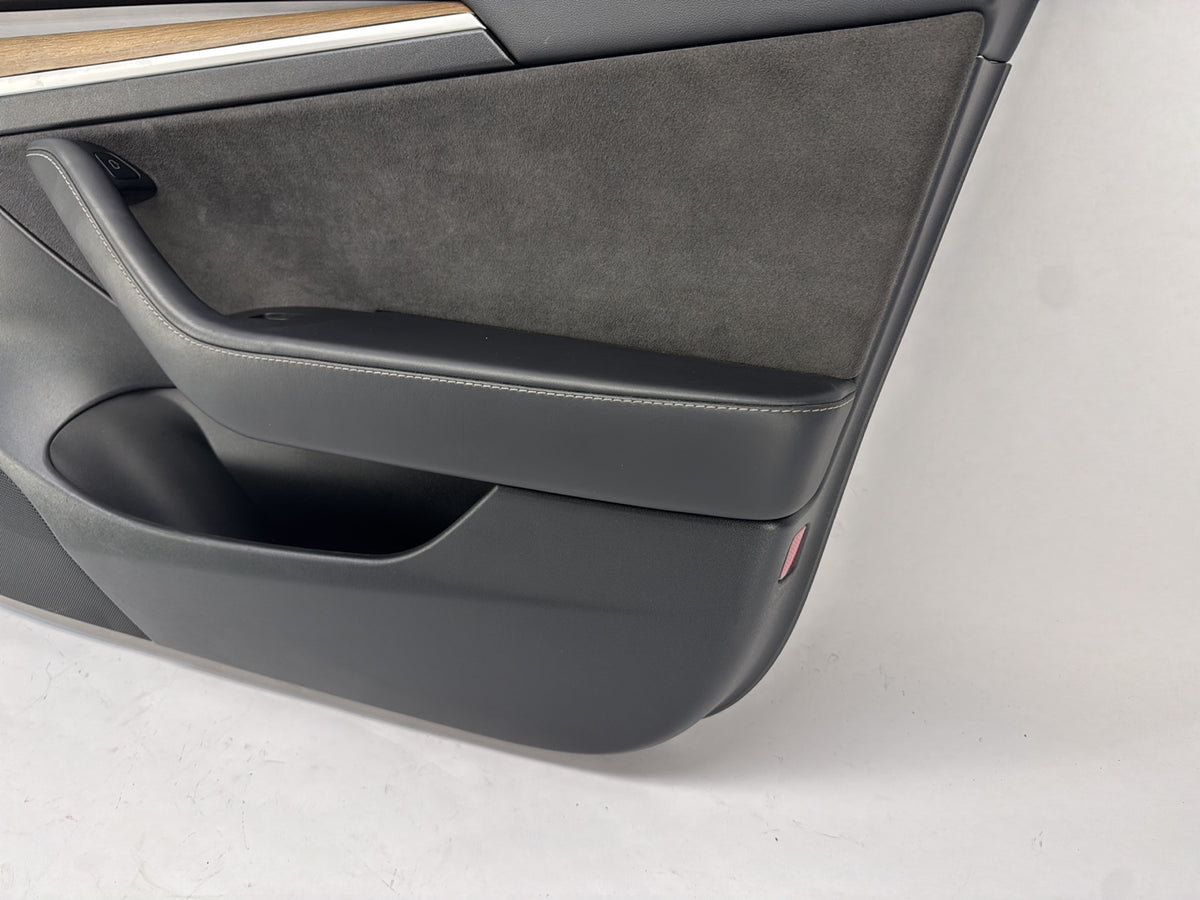 2023 Tesla Model 3 Front Right Door Panel 1761296-01-C