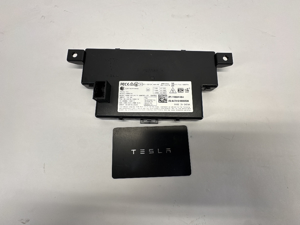 2021 Tesla Model Y Car Computer With Security Module 1775000-90-L