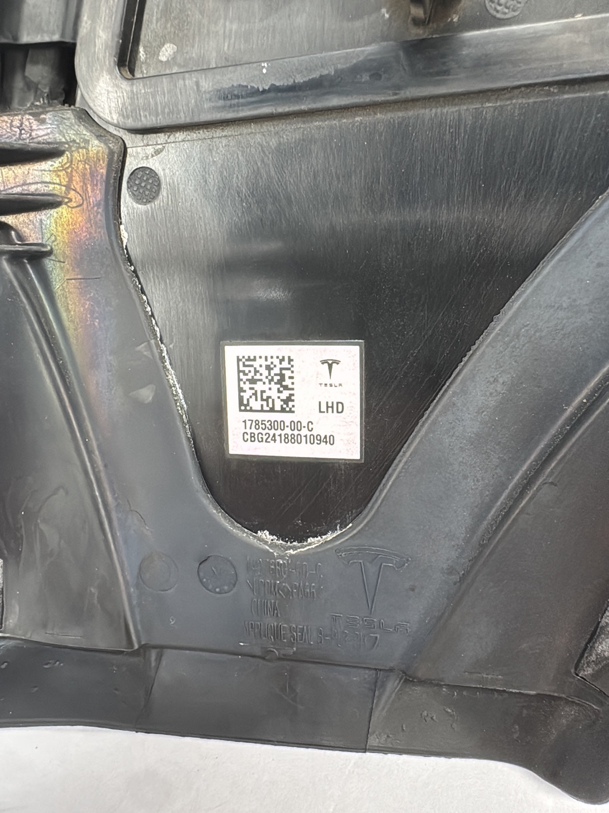 2023-2025 Tesla Model Y B Pillar Glass W Camera Right 1785300-00-C