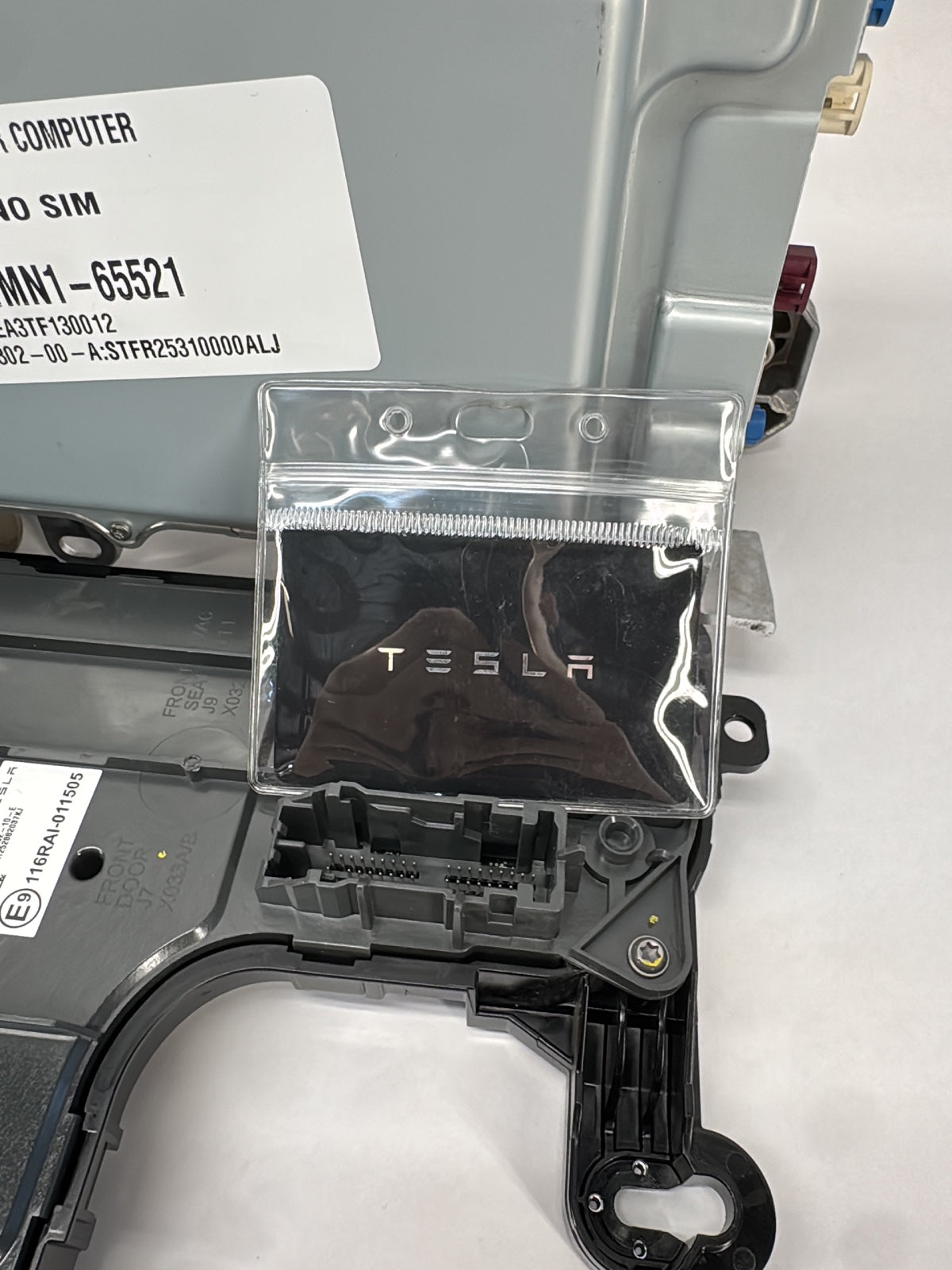 2025-2026 Tesla Model 3 Highland Car Computer With Vc Left Controller 2001418-00-F