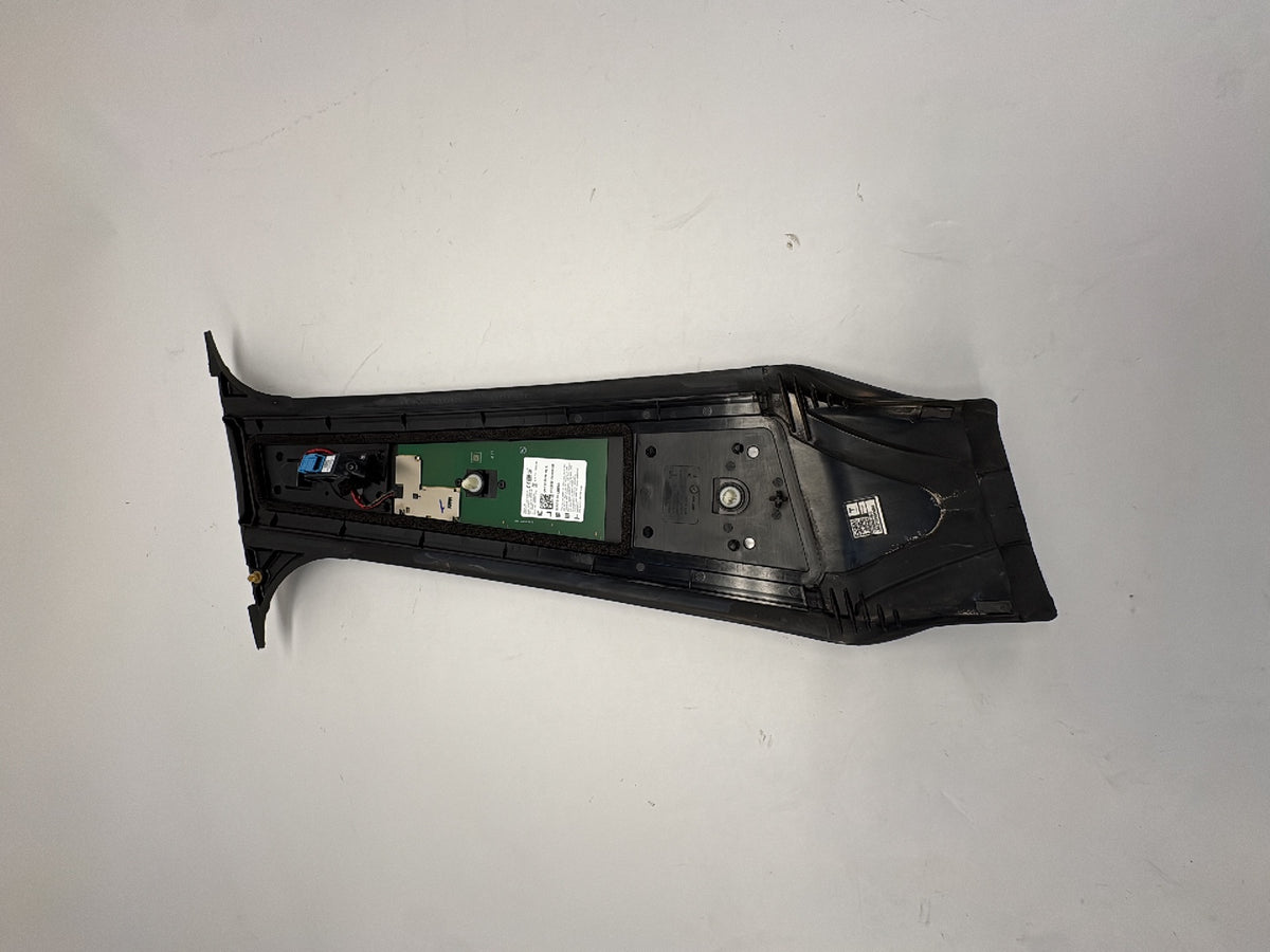 2021 Tesla Model Y B Pillar Glass W Camera Right 1506886-00-G