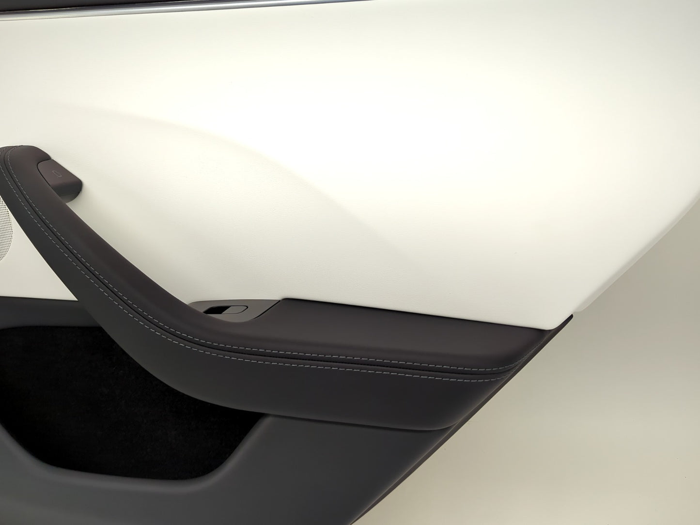 2024 Tesla Model 3 Rear Right Door Panel 1776482-20-C