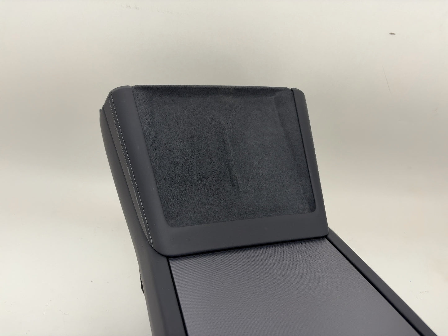 2025 Tesla Model 3 Highland Center Console 1982882-22-F