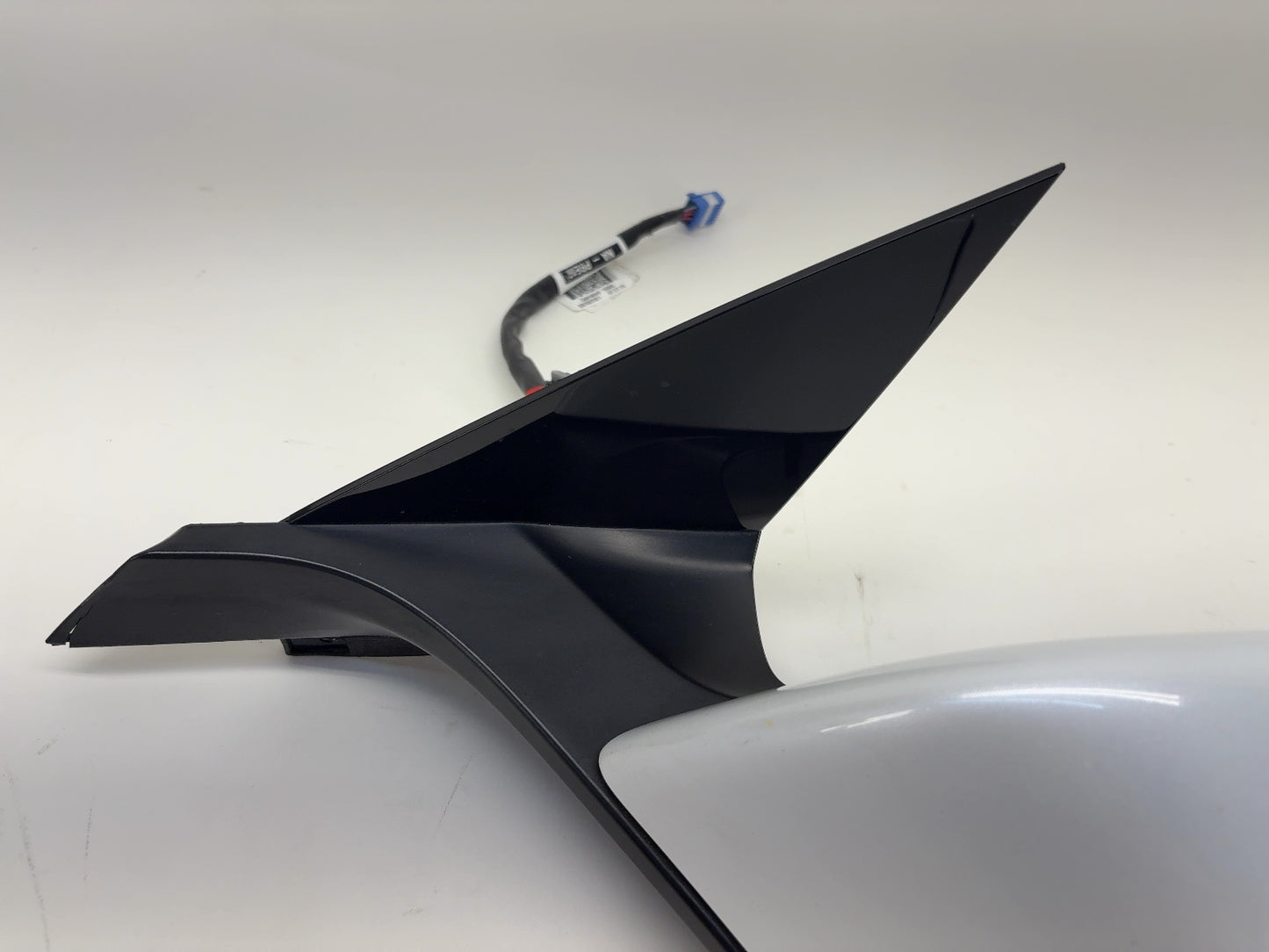 2021 Tesla Model 3 Front Left Door Mirror Assembly 1592031-00-B