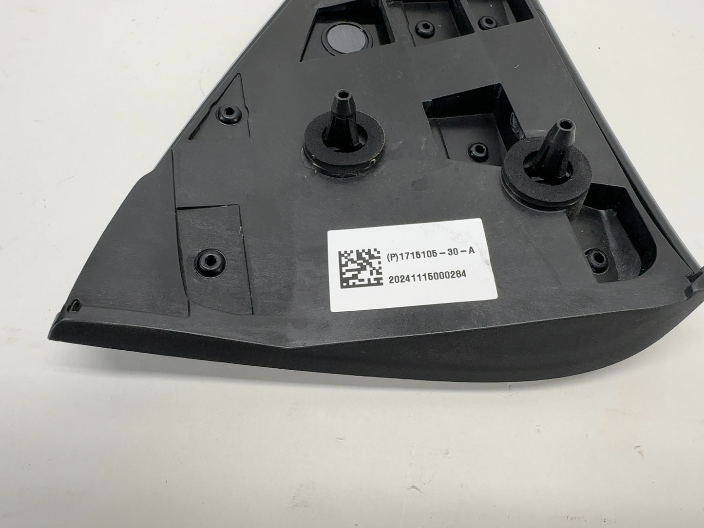 2025 Tesla Model 3 Highland Right Quarter Reflector 1715105-30-A