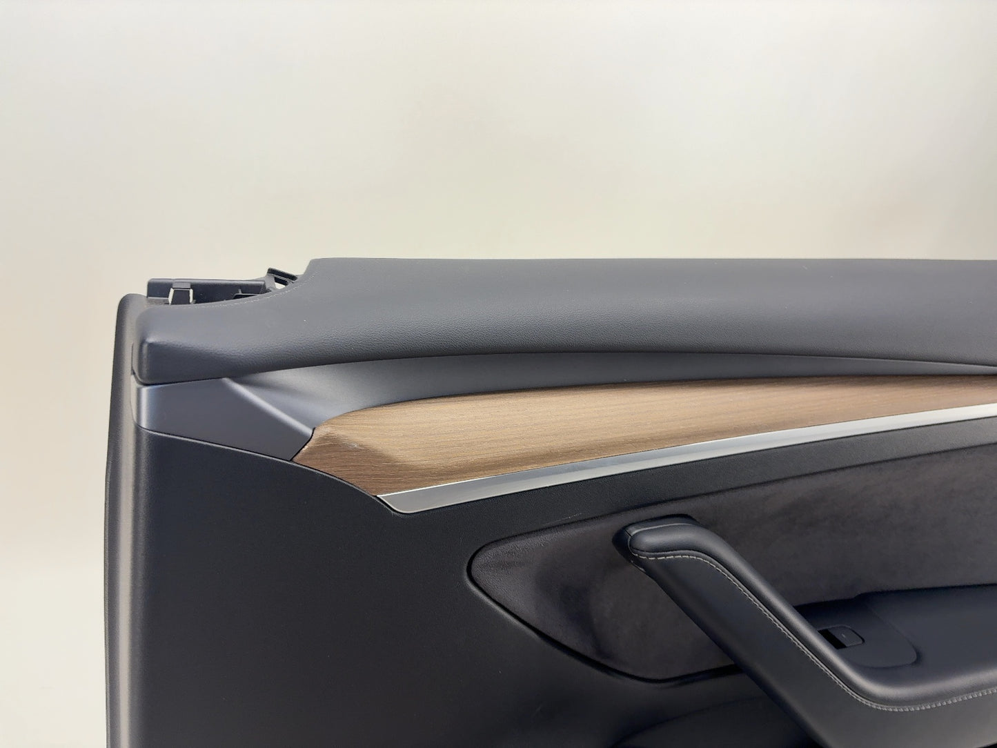 2021 Tesla Model 3 Front Right Door Panel 1588127-01-D