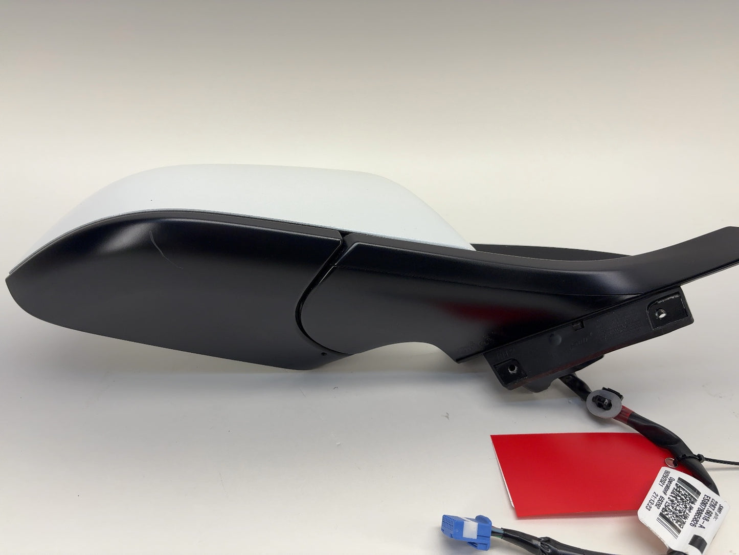 2021 Tesla Model 3 Front Right Door Mirror Assembly 1592032-00-B