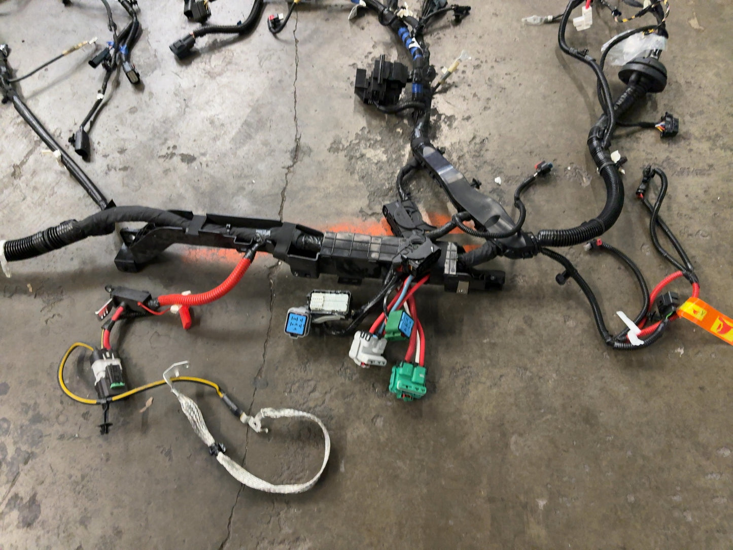 2025 Tesla Model 3 Highland Front Body Harness Performance 1897330-09-B