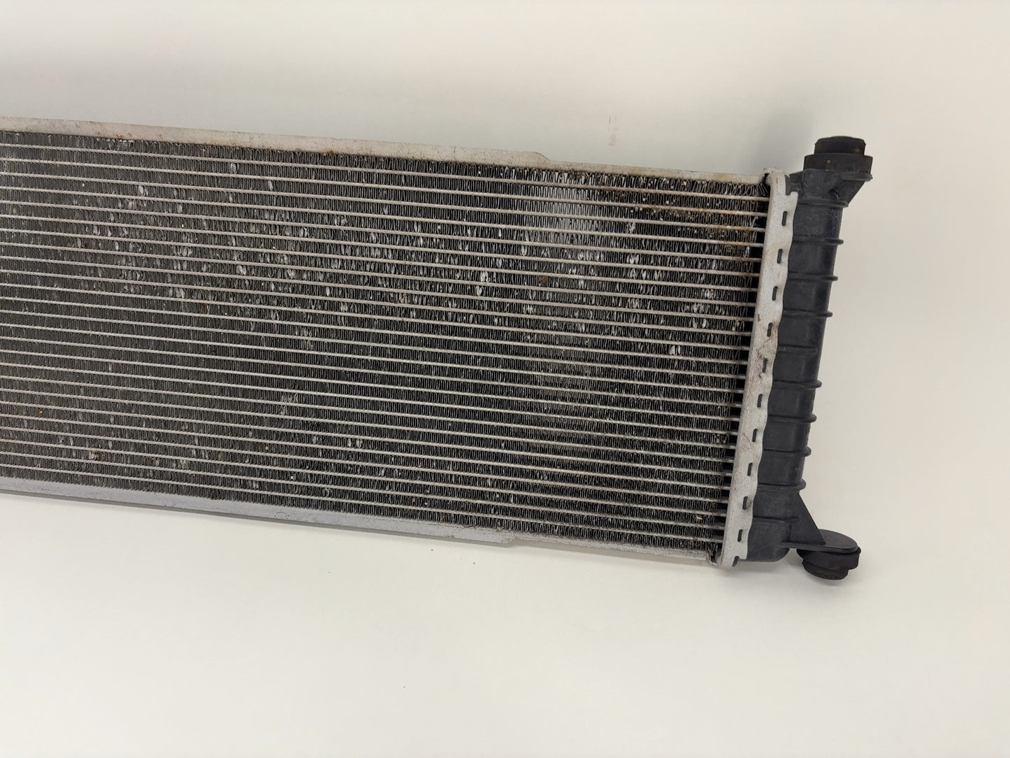 2015 Tesla Model S Coolant Radiator 6007372-00-A