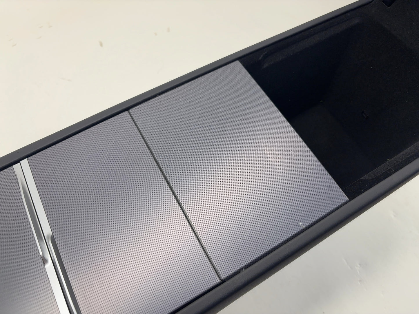 2024 Tesla Model 3 Highland Center Console 1714377-22-L