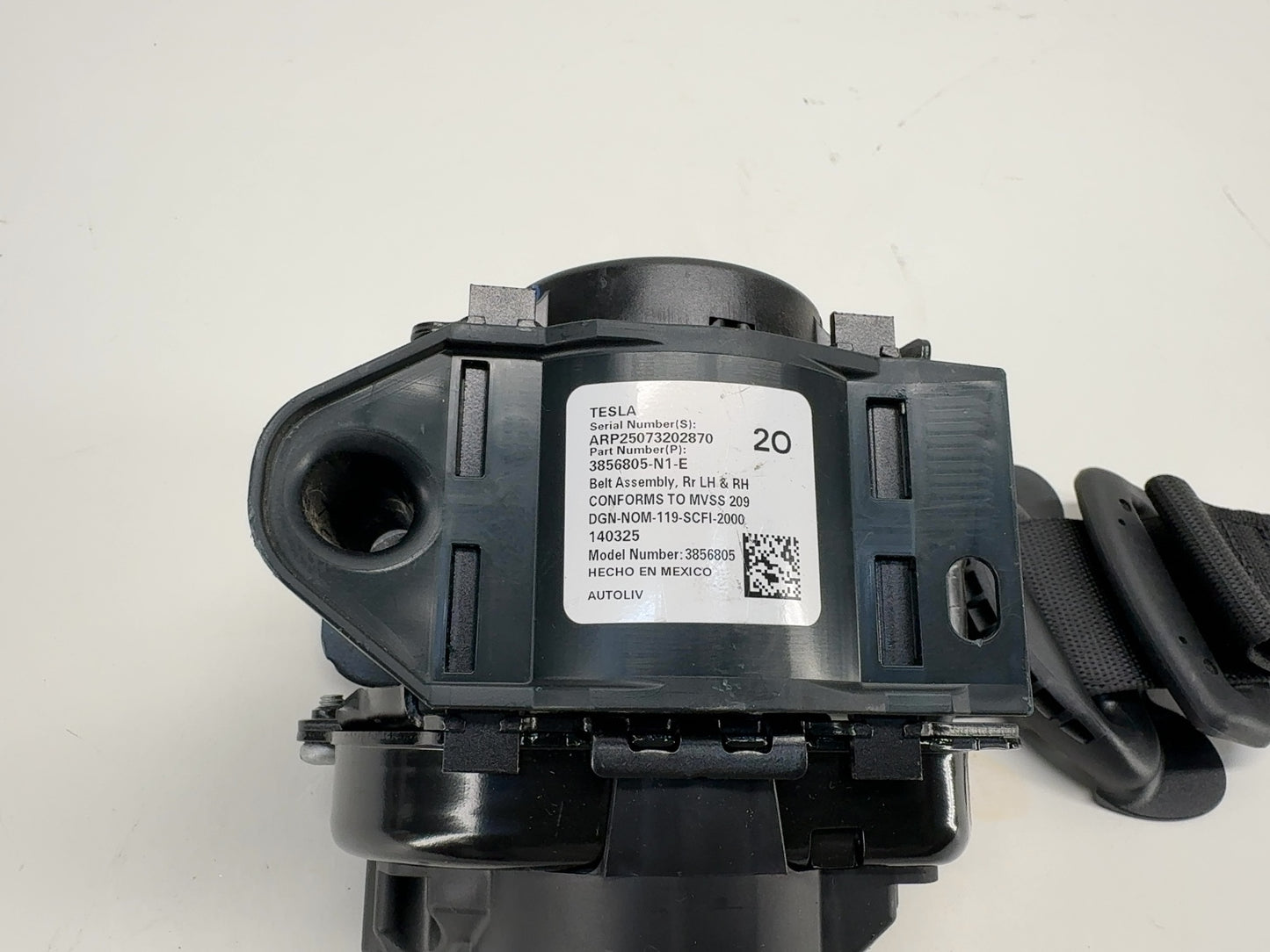 2026 Tesla Model Y Juniper Rear Seat Belt Retractor Left Or Right 3856805-N1-E