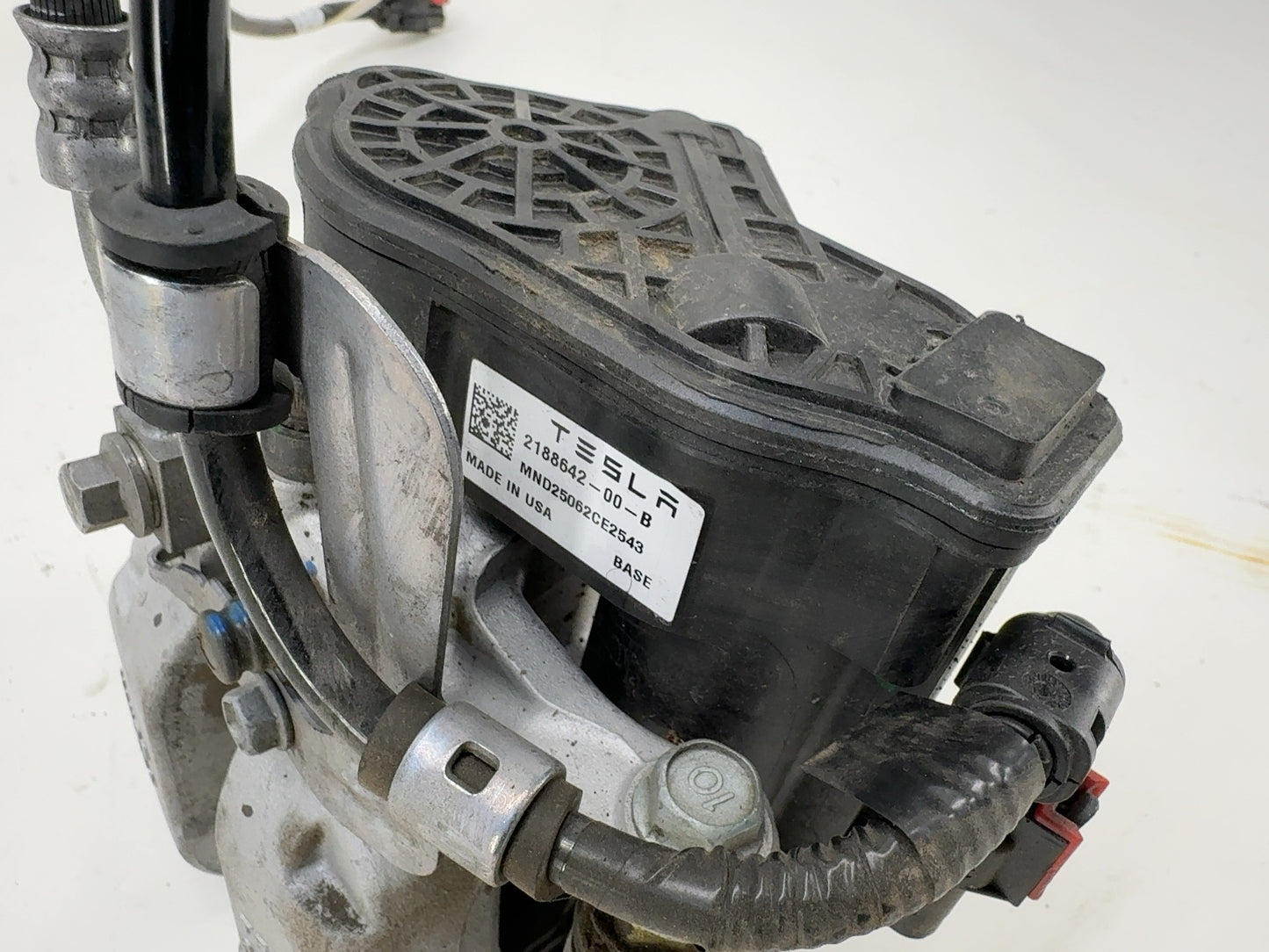 2026 Tesla Model Y Juniper Rear Right Brakes 2188642-00-B
