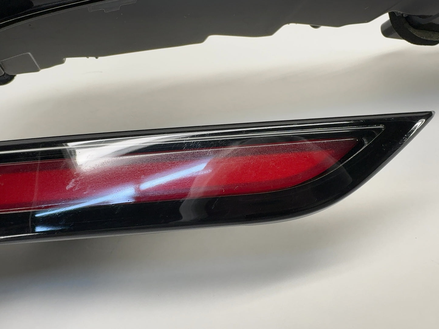 2024-2025 Tesla Model 3 Highland Tail Lamp Liftgate Trunk Left 1691498-00-F