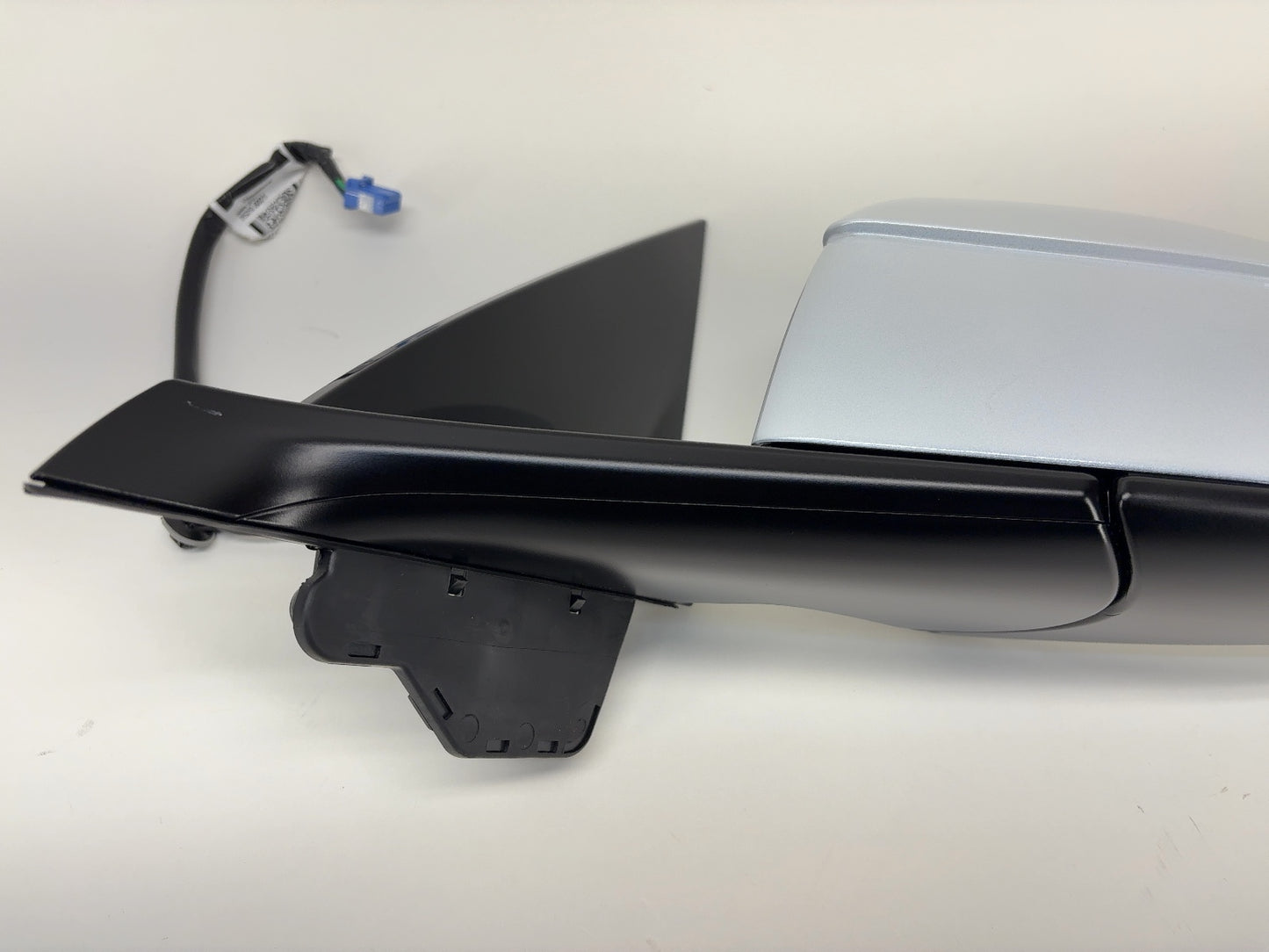 2026 Tesla Model Y Juniper Front Left Door Mirror Assembly 2130969-00-A