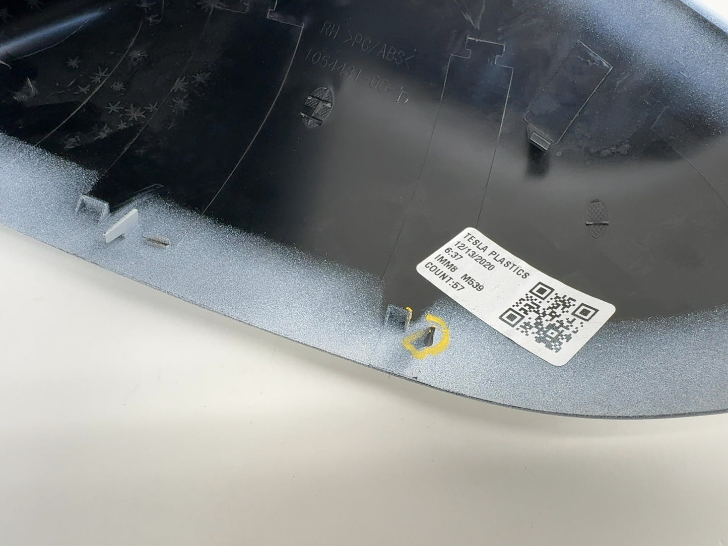 2023 Tesla Model X Exterior Skull Cap Right 1054431-00-D