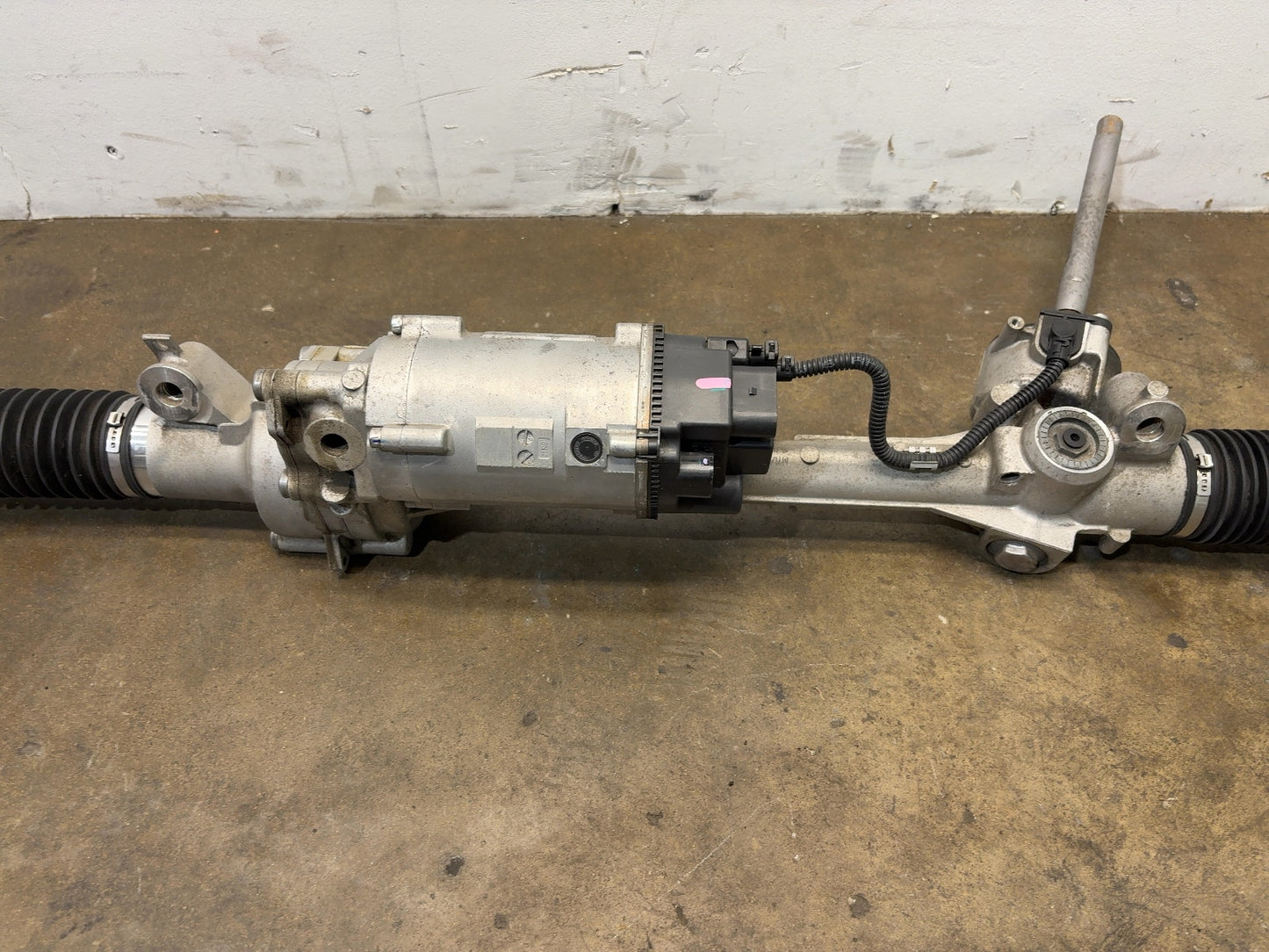 2012-2015 Tesla Model S Steering Rack Assembly 6006972-00-A