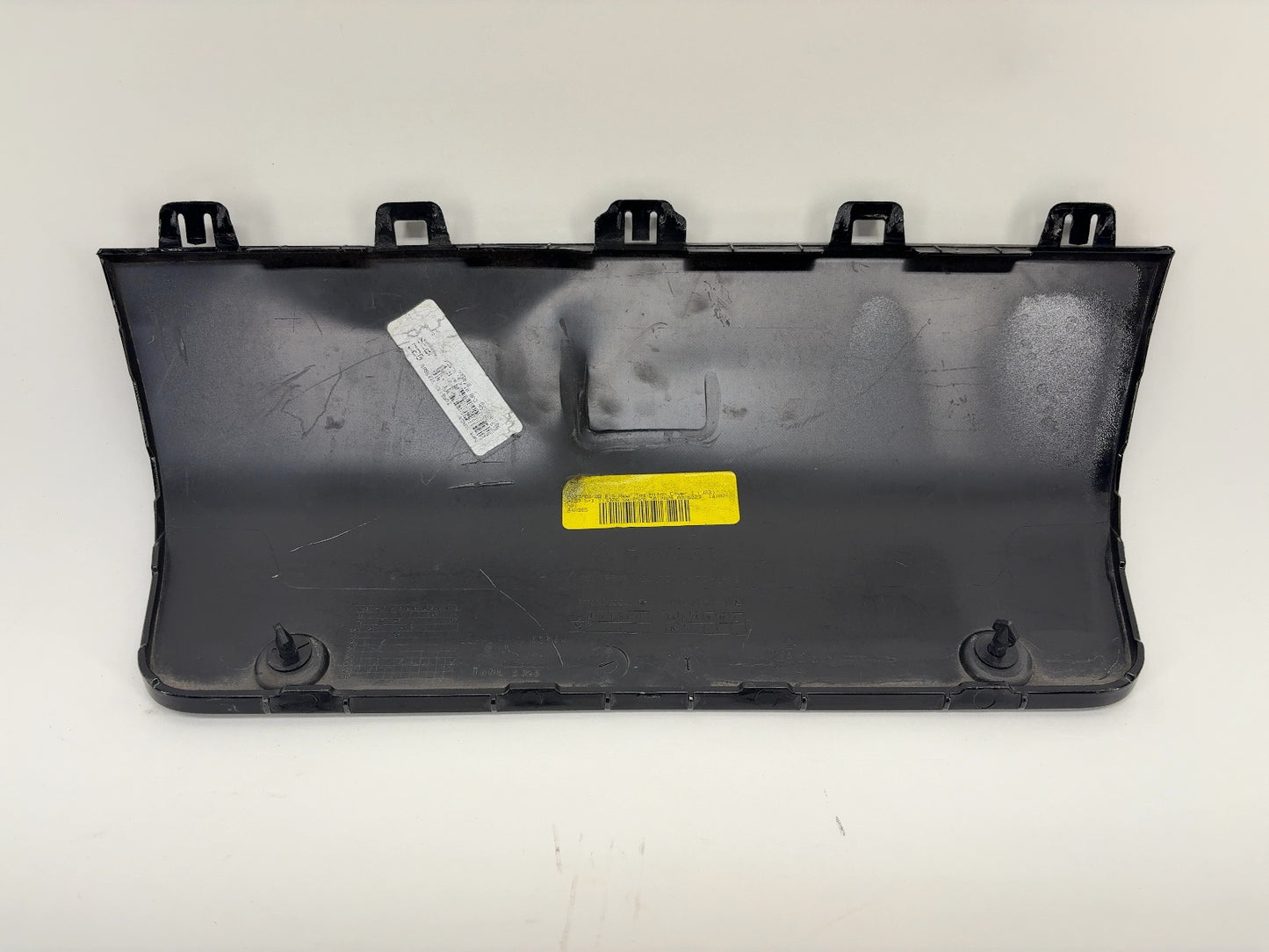 2024 Rivian R1S Tow Hitch Cover PT00032793-A