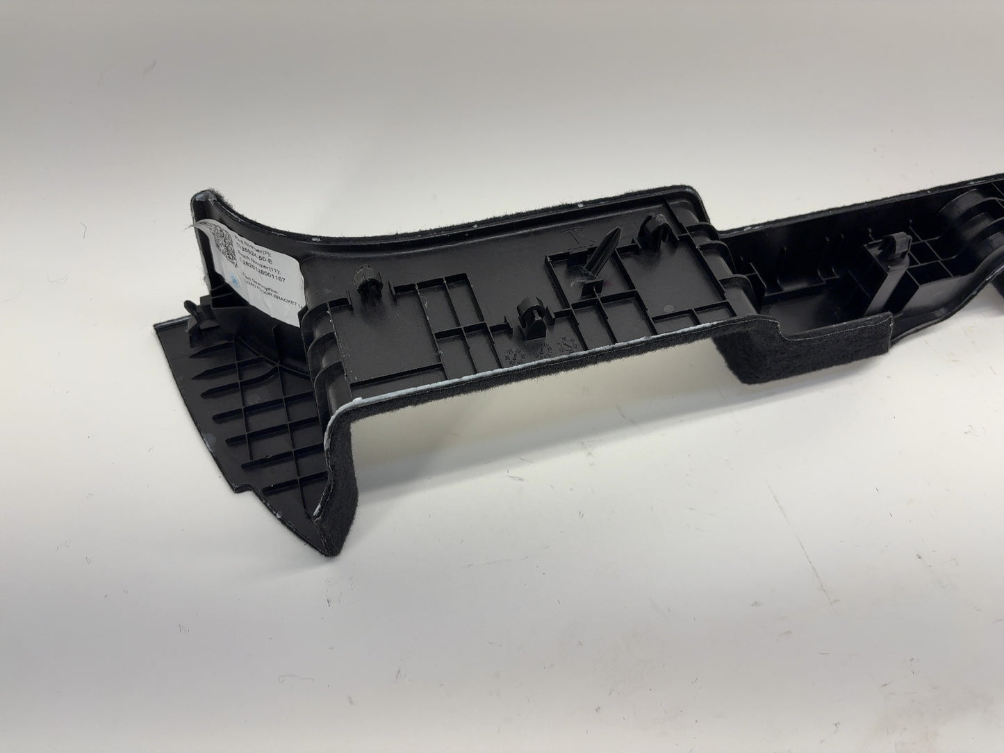 2026 Tesla Model Y Juniper Load Floor Bracket Left 1935924-50-E