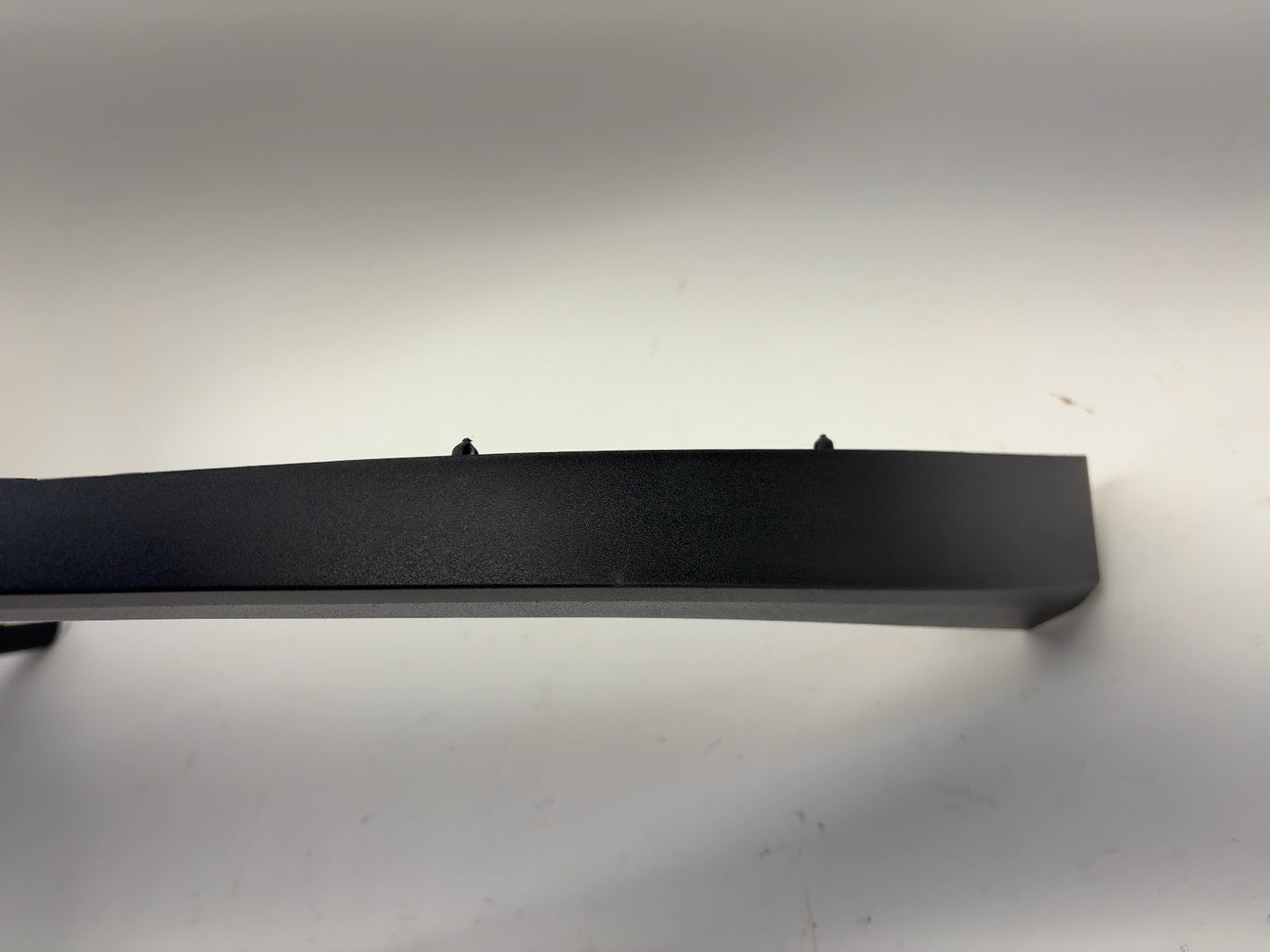 2026 Tesla Model Y Juniper Rear Fender Garnish Right 1937596-00-D
