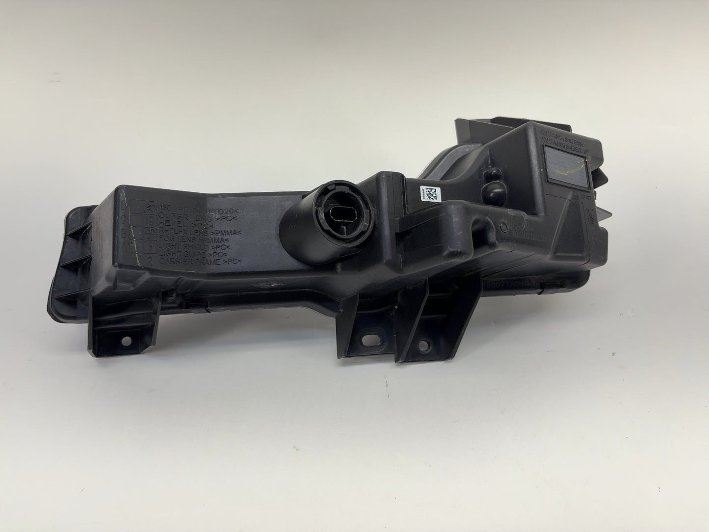 2021-2023 Tesla Model 3 Front Right Foglamp 1077390-00-F