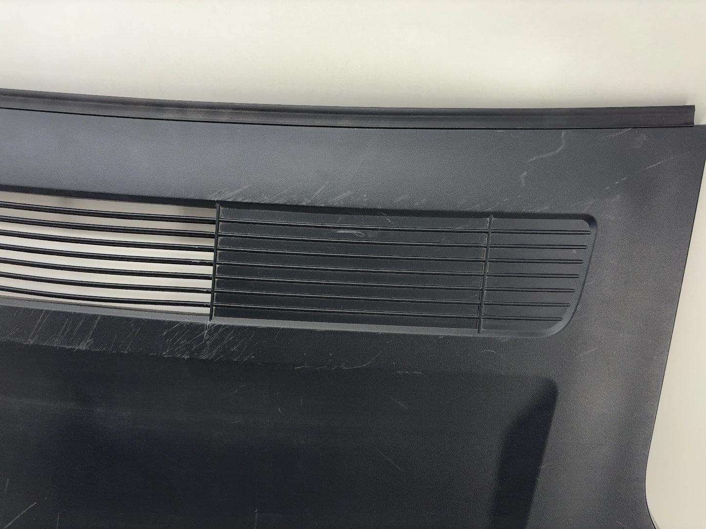 2022 Tesla Model S Rear Apron Note* 1564260-00-C