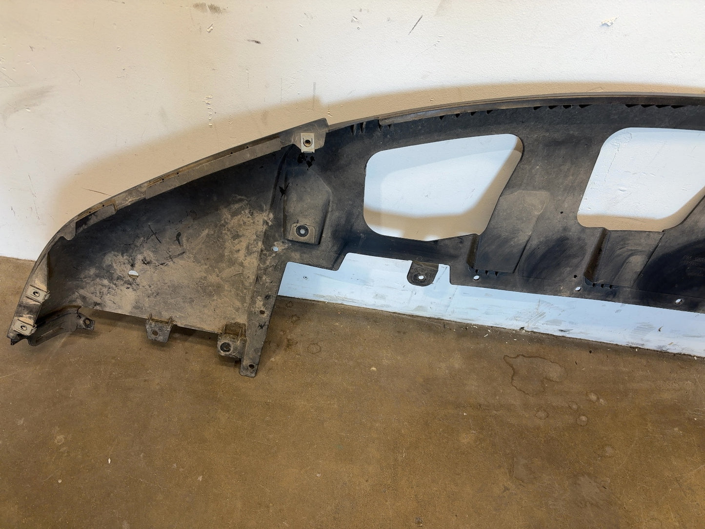 2017-2019 Tesla Model X Valance Front Fascia 1034833-00-E