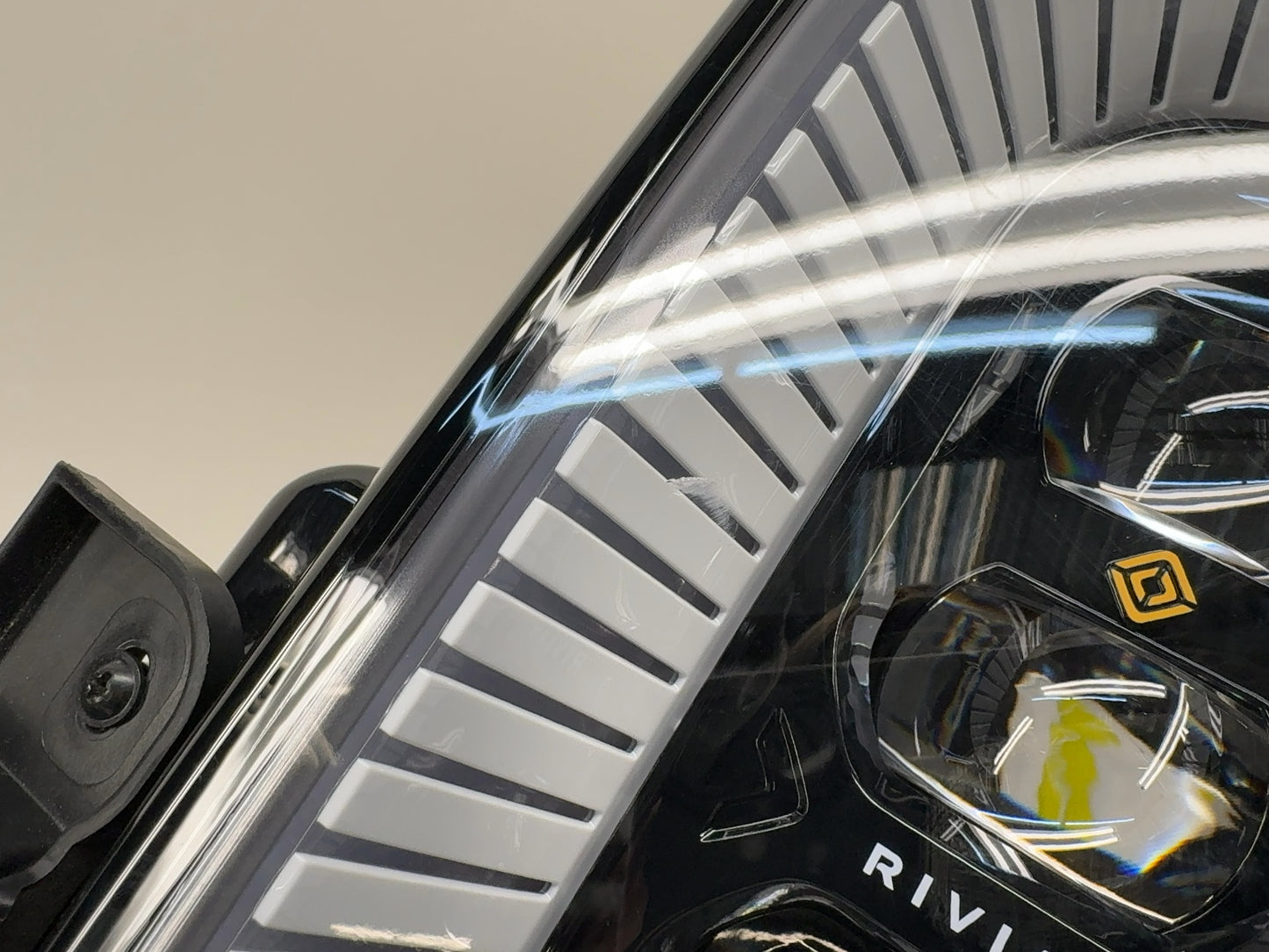 2023-2024 Rivian R1S R1T Left Headlamp PT00000465-R