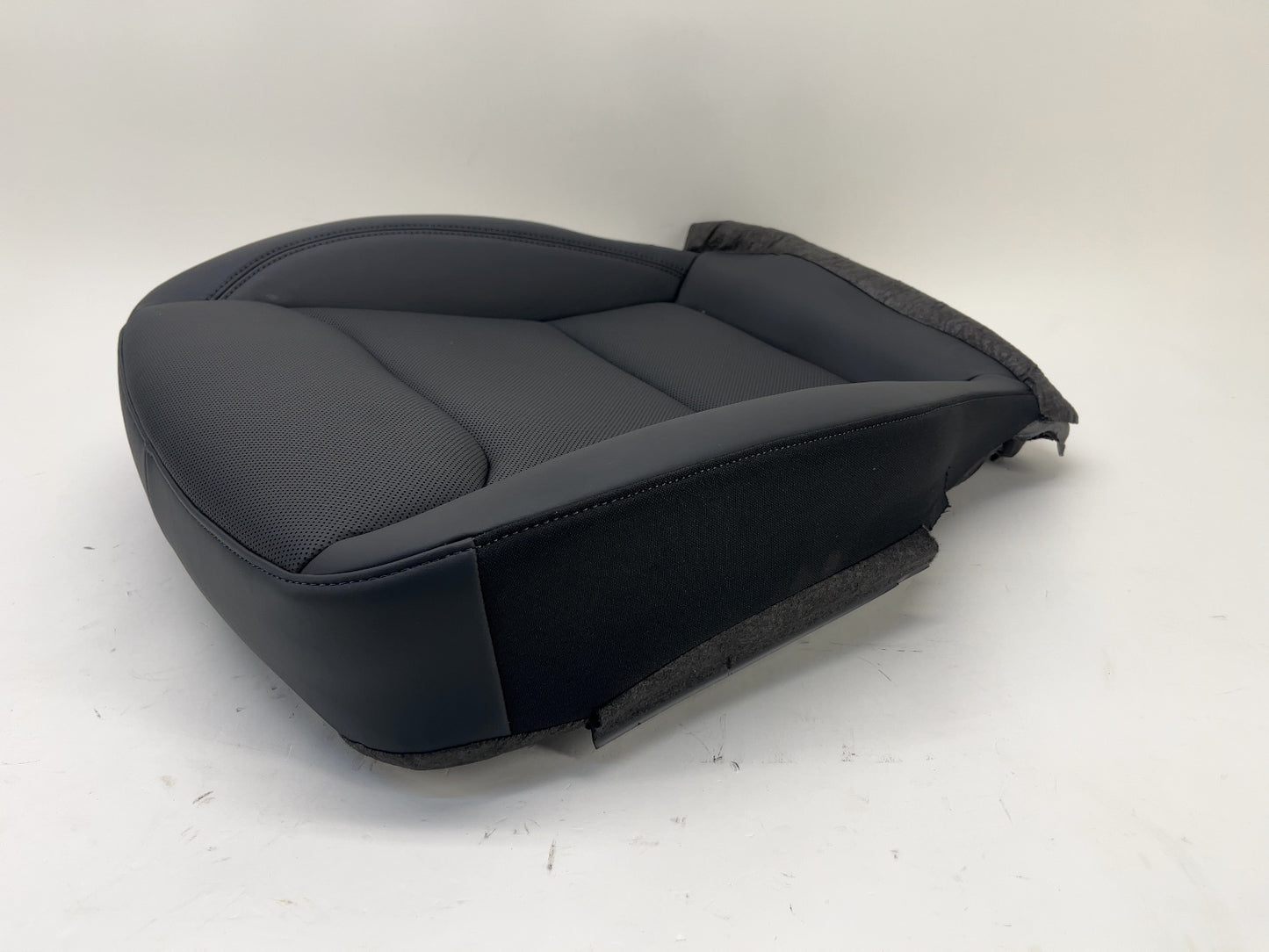 2025 Tesla Model 3 Highland Front Right Seat Lower Cushion 1997745-01-D