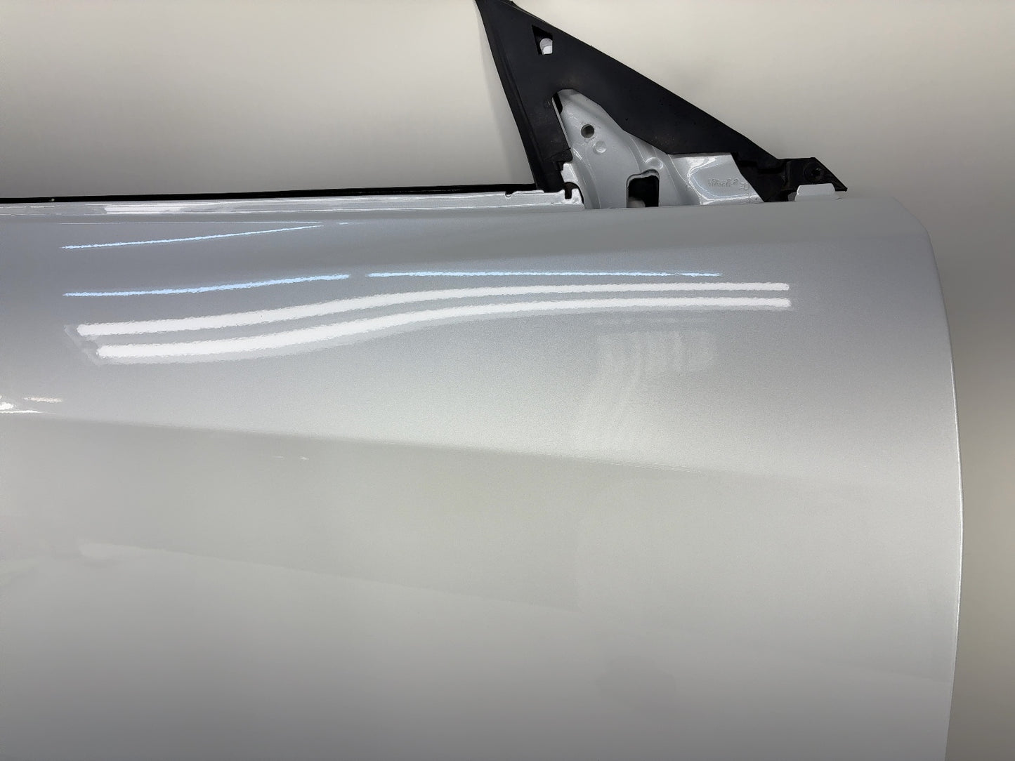2018-2023 Tesla Model 3 Front Right Door Shell 1081420-E0-C