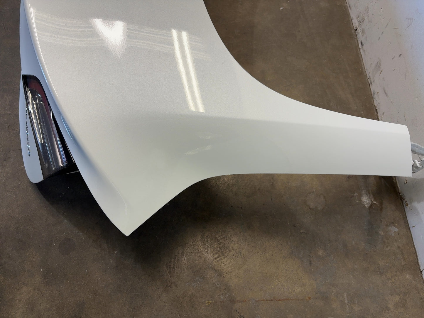 2021-2023 Tesla Model 3 Trunk Lid Assembly 1601460-E0-A