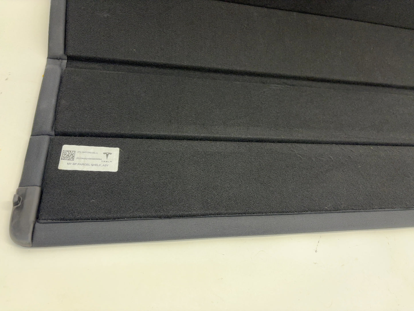 2024 Tesla Model Y Parcel Shelf 1641293-00-H