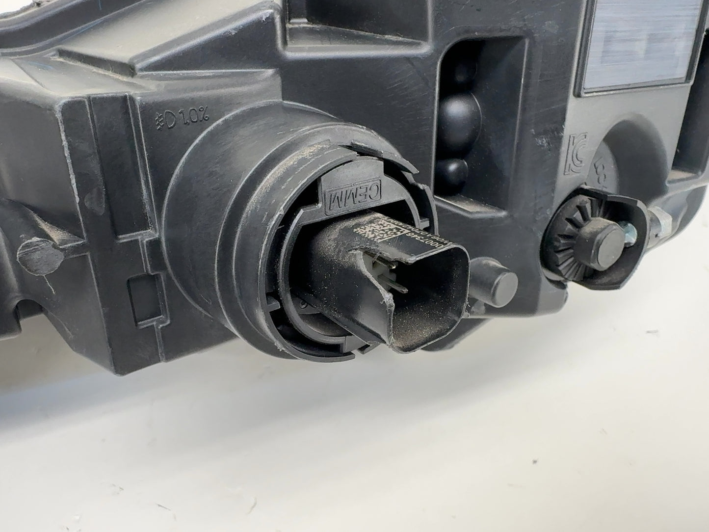 2021 Tesla Model X Front Right Foglamp 1621195-00-C