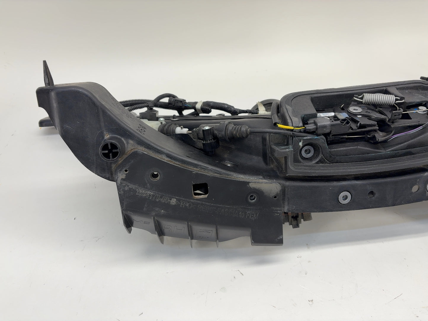 2018-2023 Tesla Model 3 Radiator Support Assembly 1110240-00-B