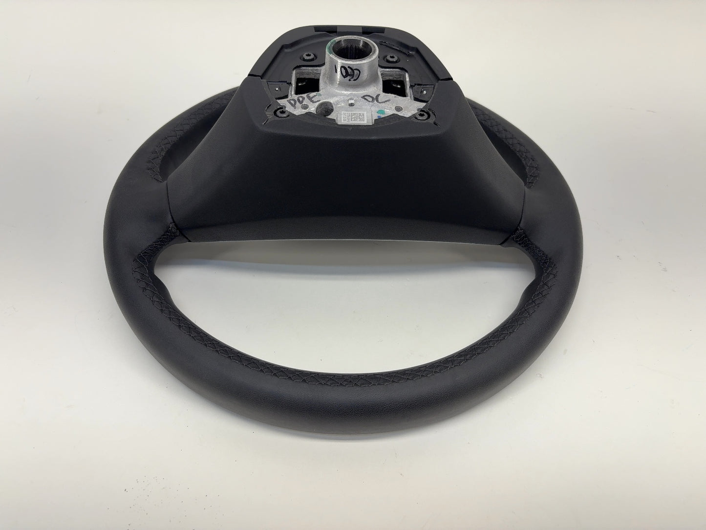 2025 Tesla Model 3 Highland Steering Wheel Pur Leather 1735339-00-G